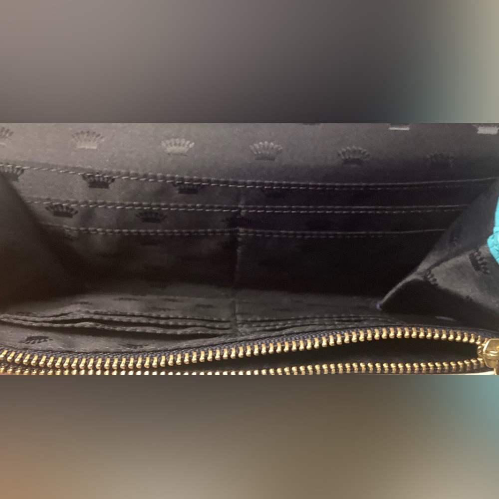 Juicy Couture Wallet Continental Flap clutch - Picture 9 of 15